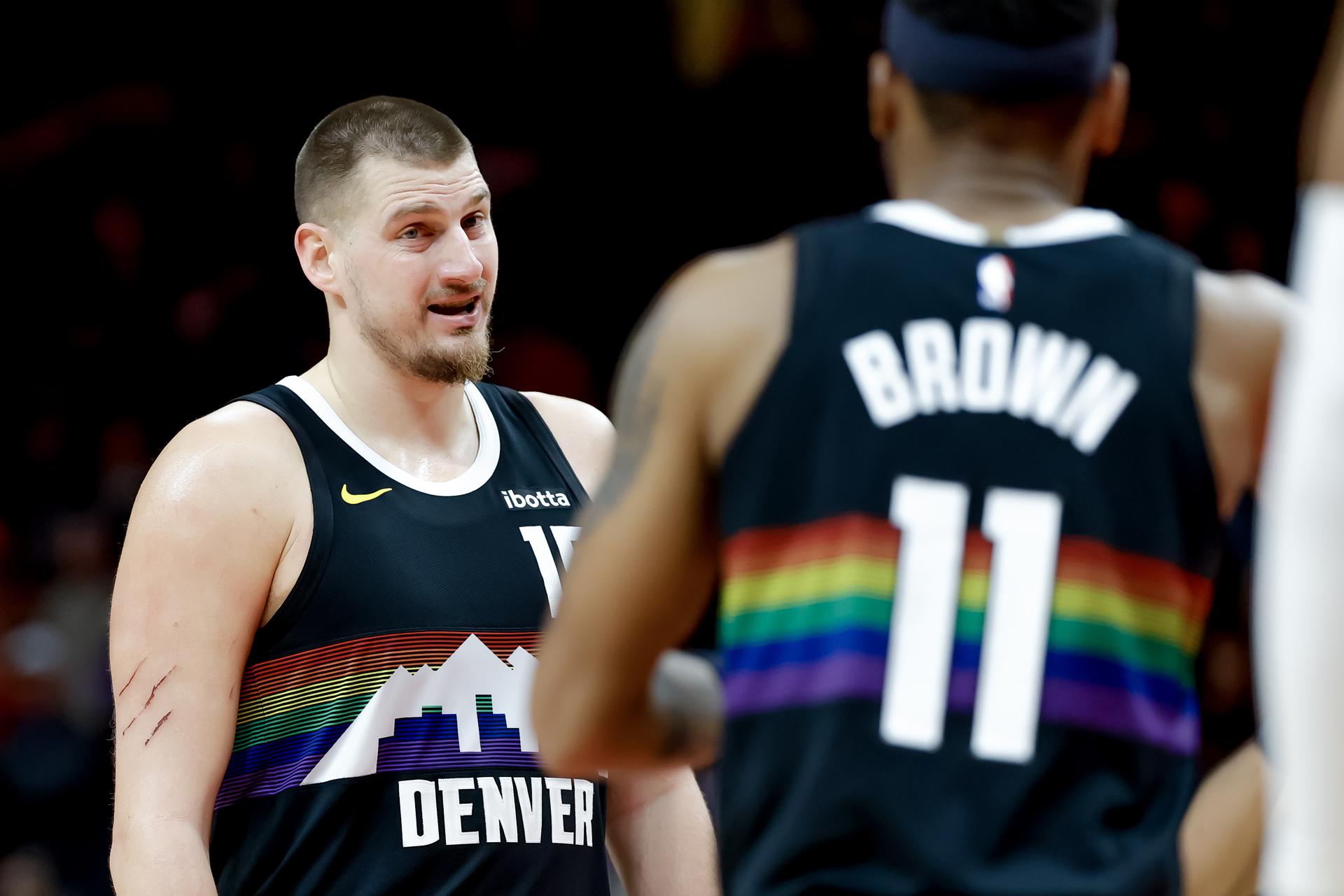 NBA en Navidad: récord histórico de Jokic y victoria contundente de Spurs sobre Thunder
