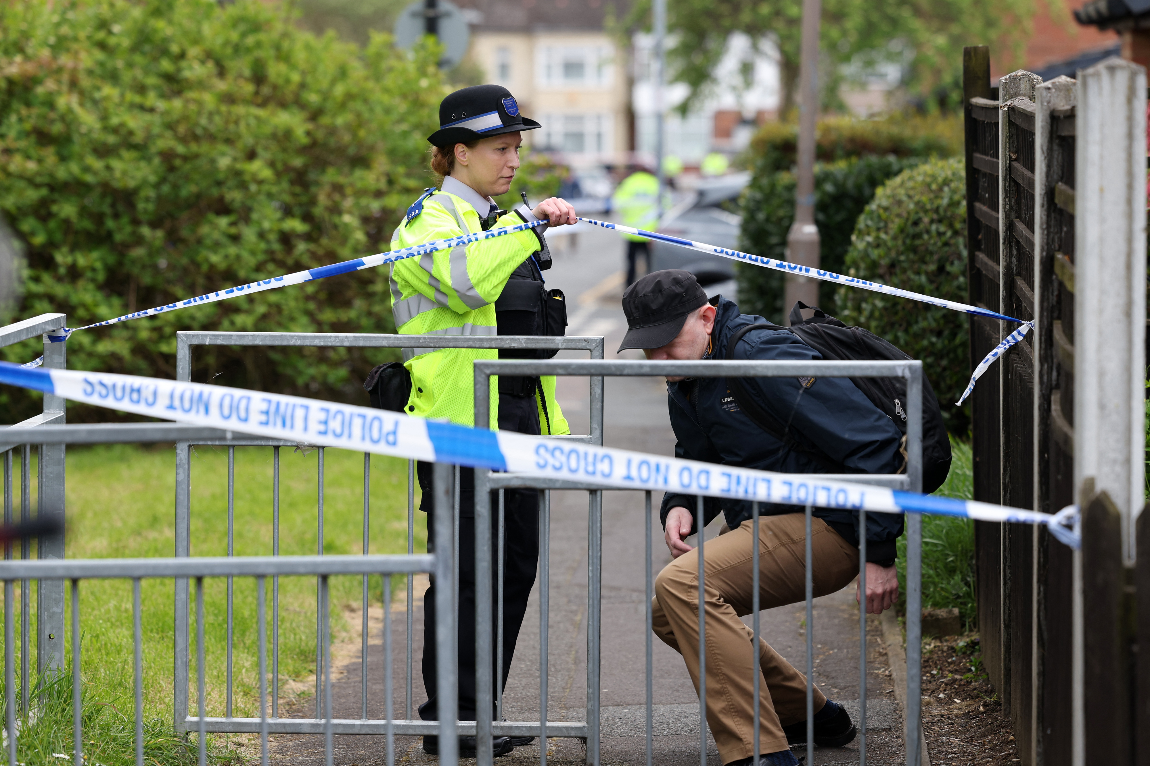 Hombre mata a un niño y hiere a cuatro personas con una espada en Londres