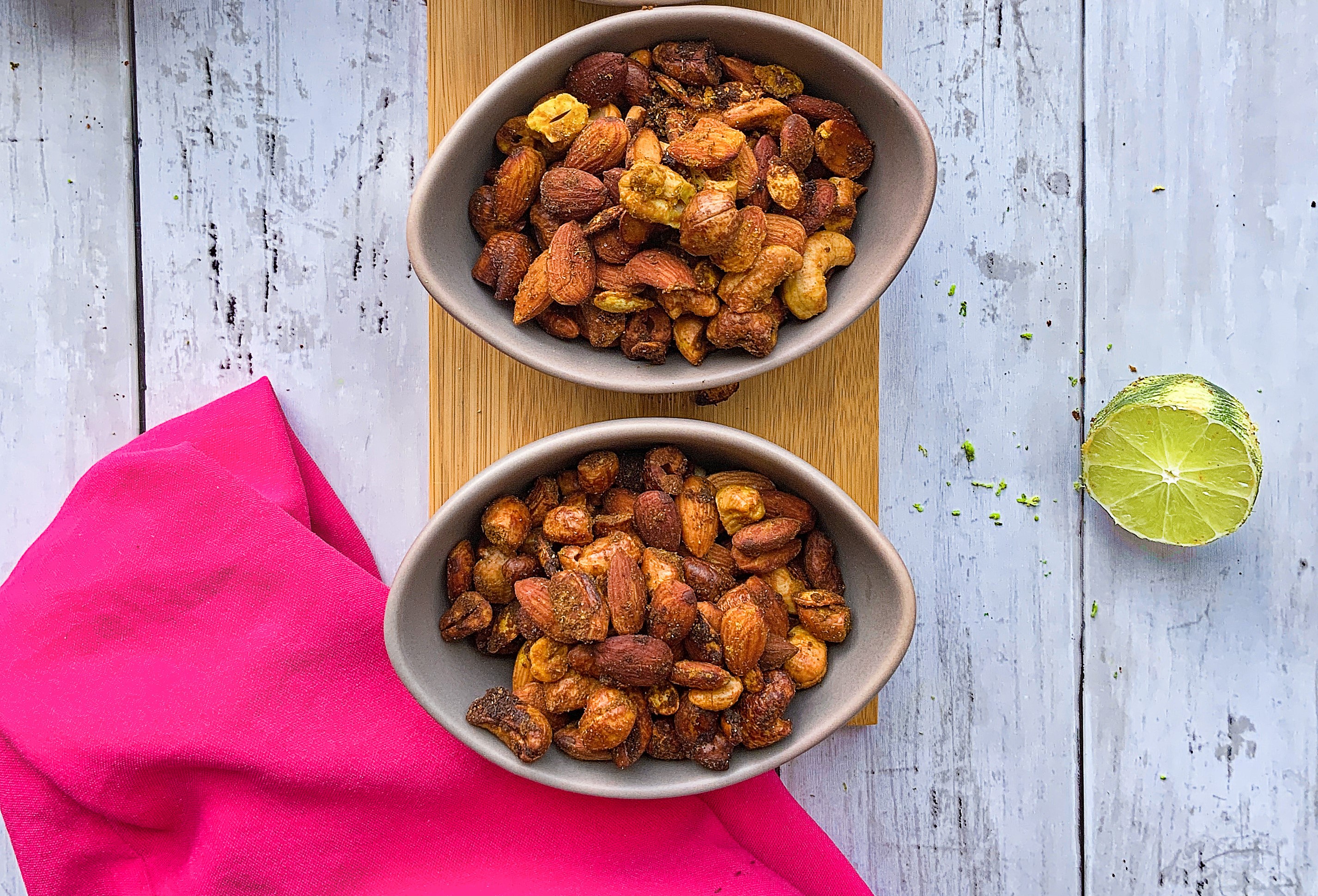 La deliciosa receta del mix de frutos secos con especias y limón