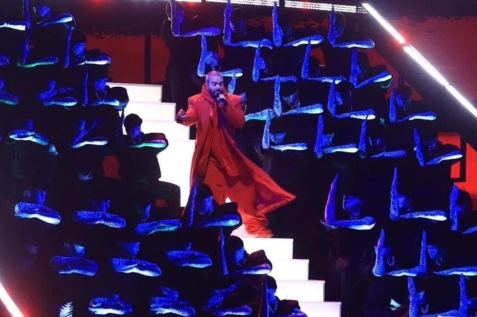 Premios Grammy 2022: así fue la presentación de J Balvin
