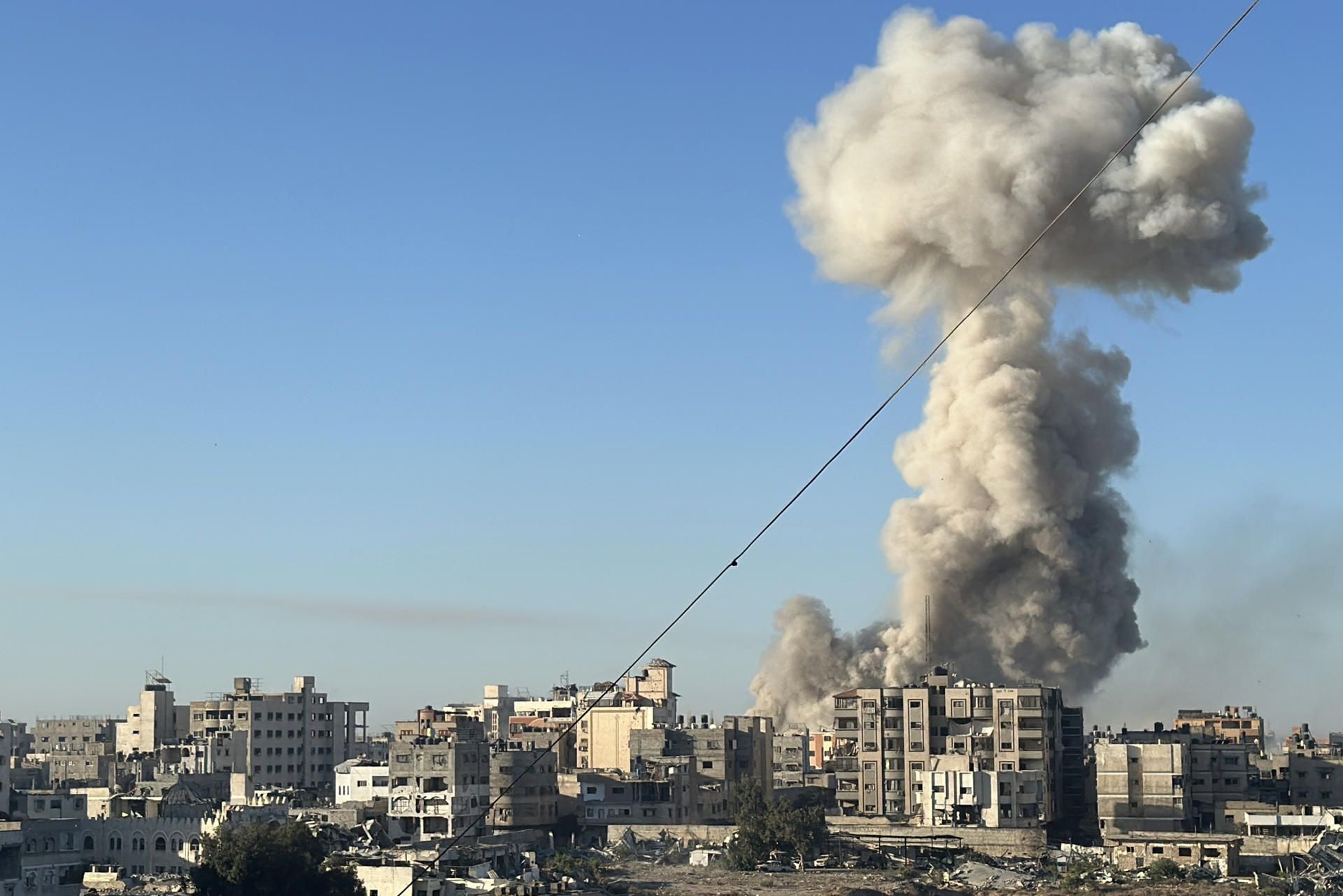 Lo que se sabe sobre la liberación de rehenes y el plan de paz entre Israel y Hamás