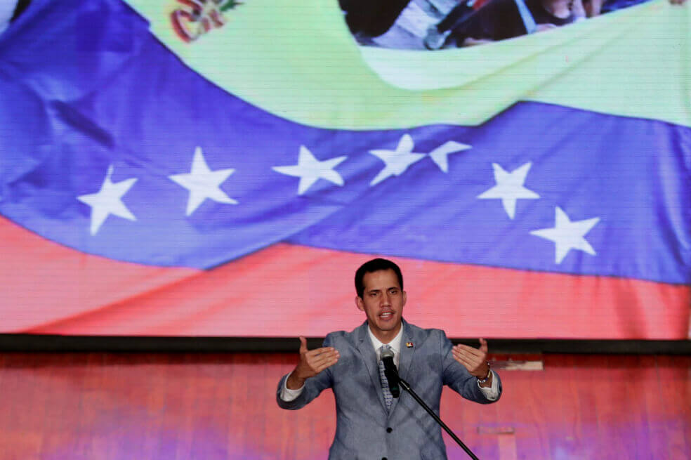 Guaidó no descarta autorizar intervención de EE. UU. en Venezuela
