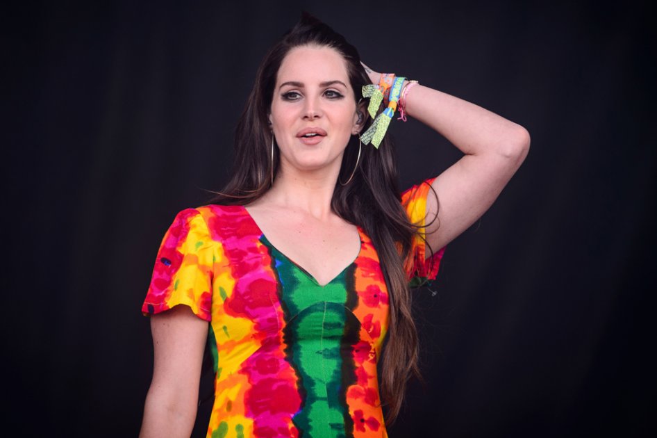 Lana del Rey estrena la canción “Let Me Love You Like A Woman”