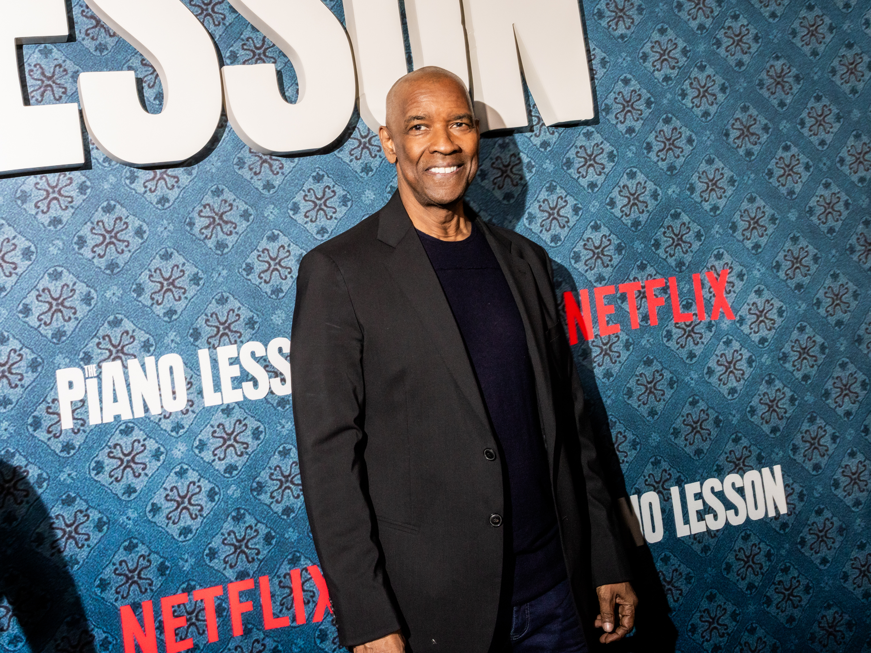Denzel Washington, ‘El justiciero’ se bautizó y ahora es ministro. Emotivo video