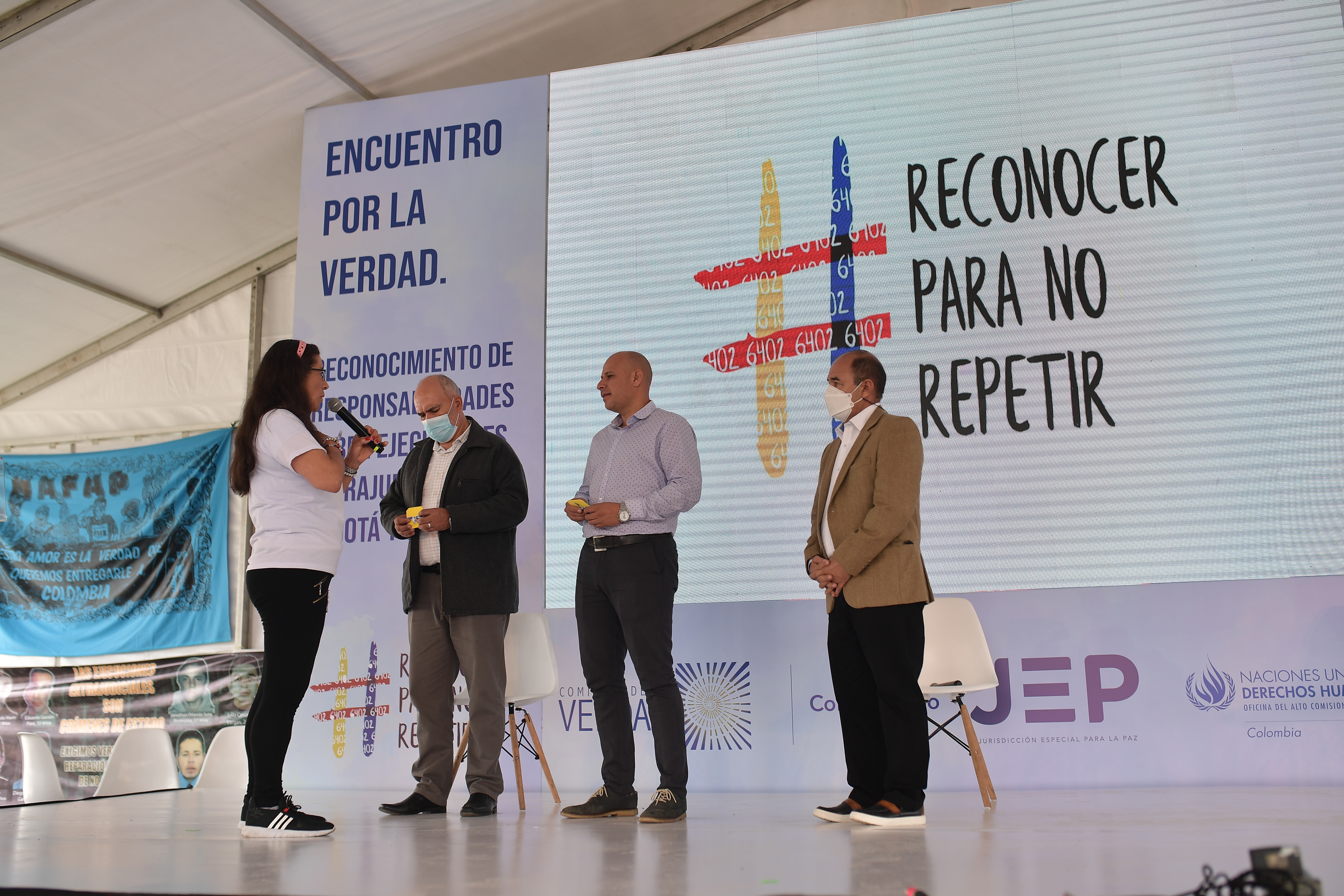 ¿Cómo superar la narrativa de los buenos y los malos en la guerra?