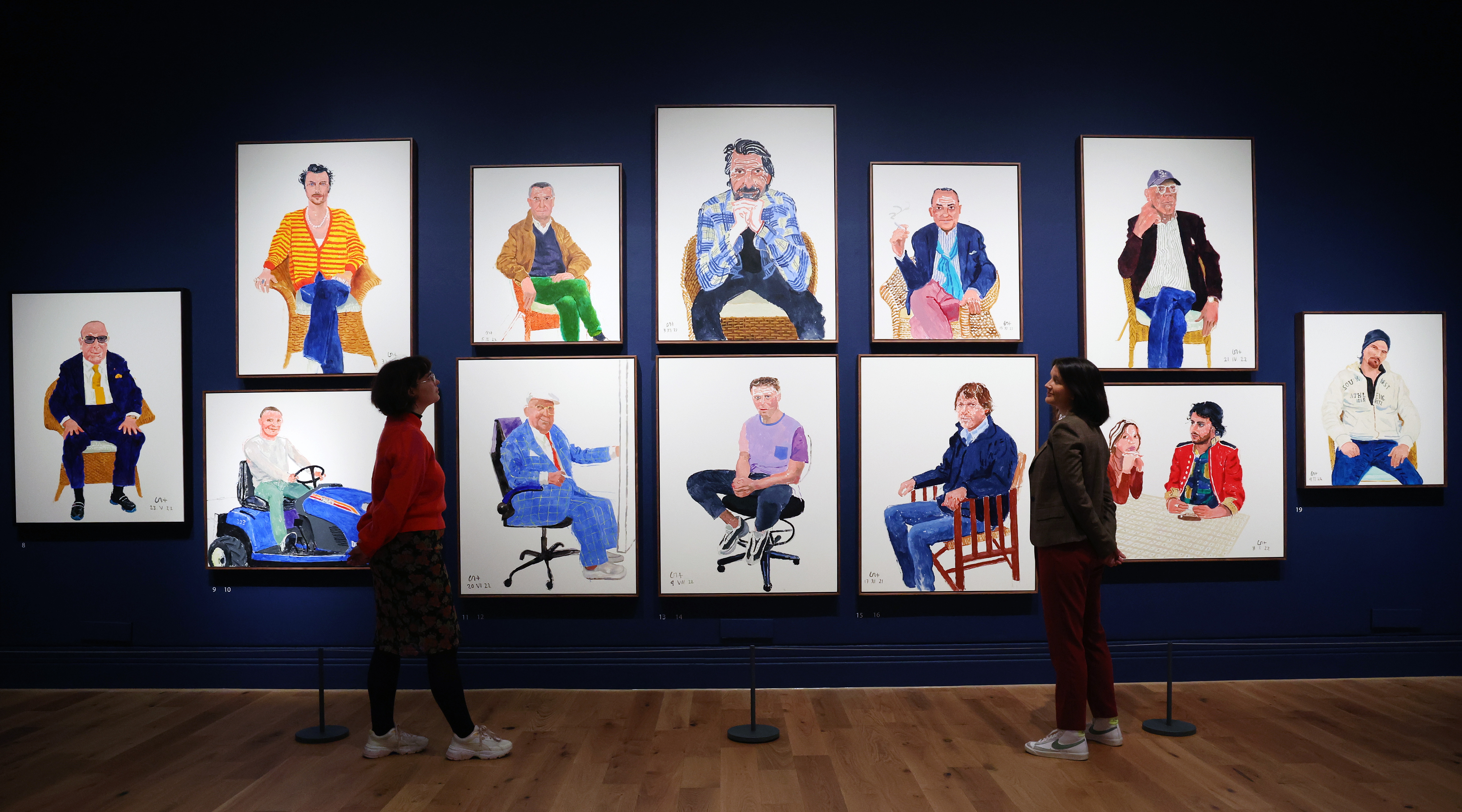 El artista David Hockney retrata a su círculo más íntimo en su más reciente muestra