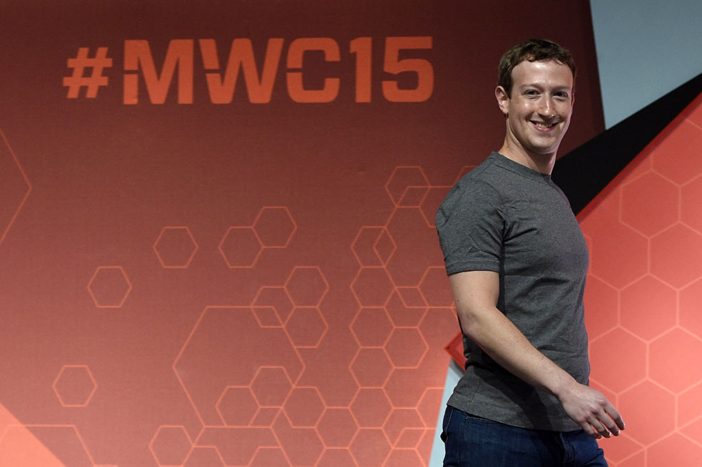 Mark Zuckerberg, fundador y CEO de Facebook, en el Congreso Mundial de Móviles, en Barcelona. / AFP