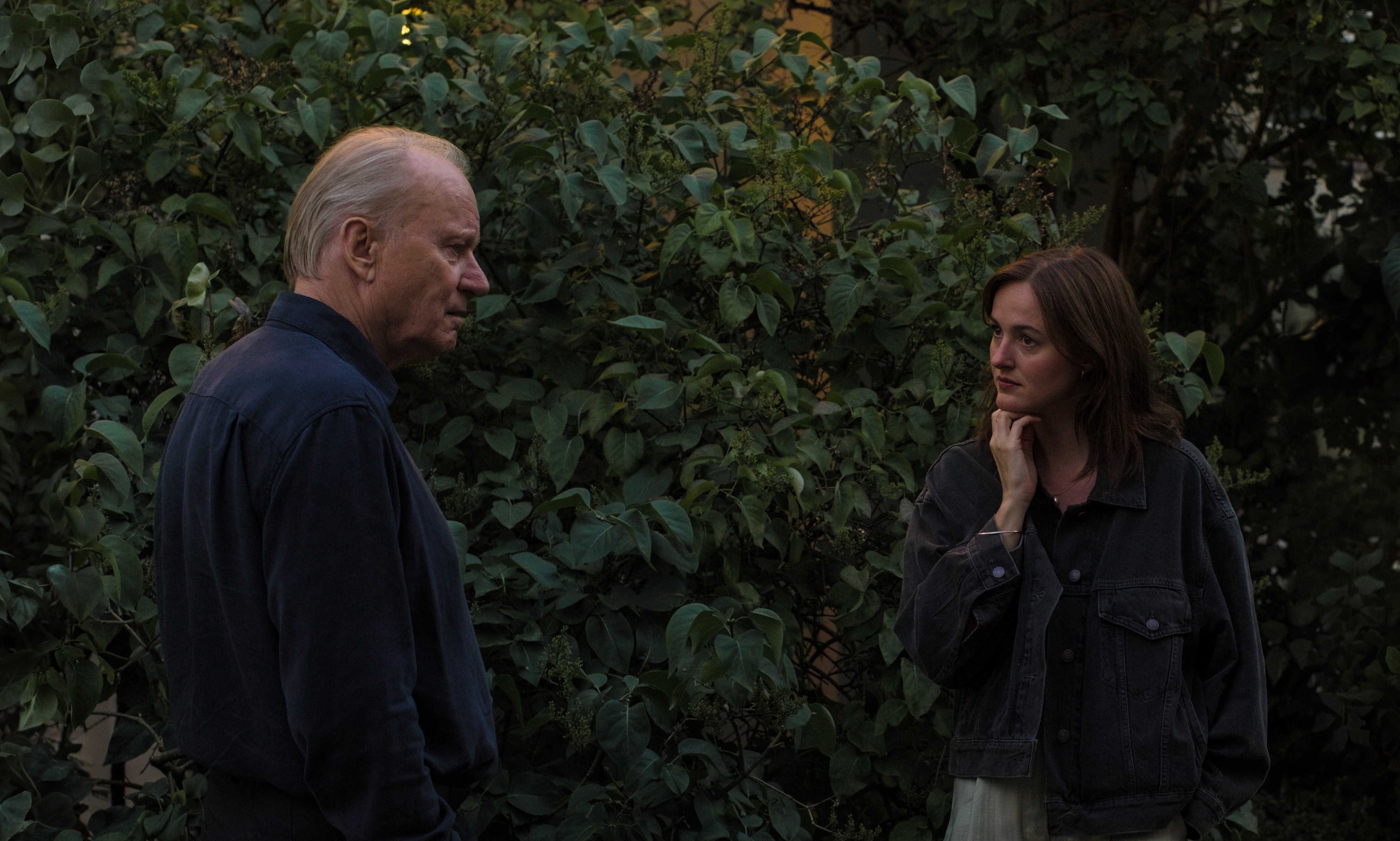 Stellan Skarsgård y la exploración de la humanidad y la familia en “Valor sentimental”