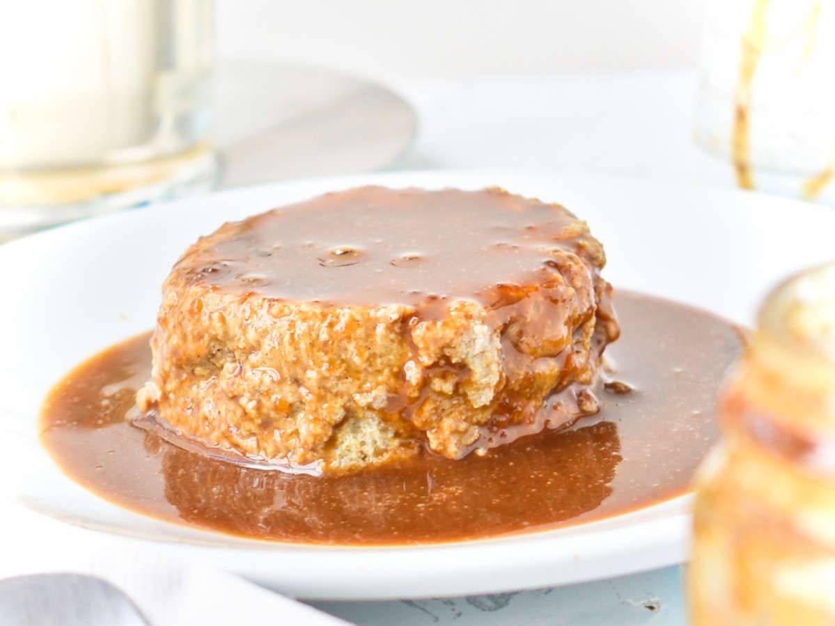 Flan de banano: así se hace la versión saludable de este delicioso postre