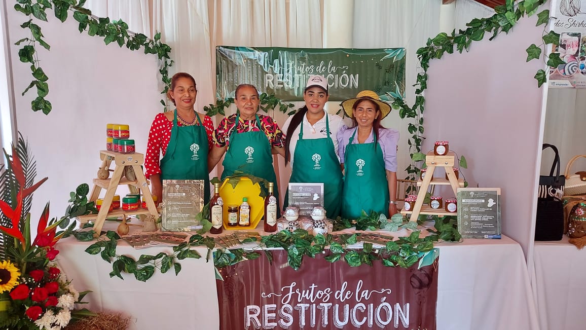 Restituir tierras con enfoque de género, el reto de la URT con las mujeres