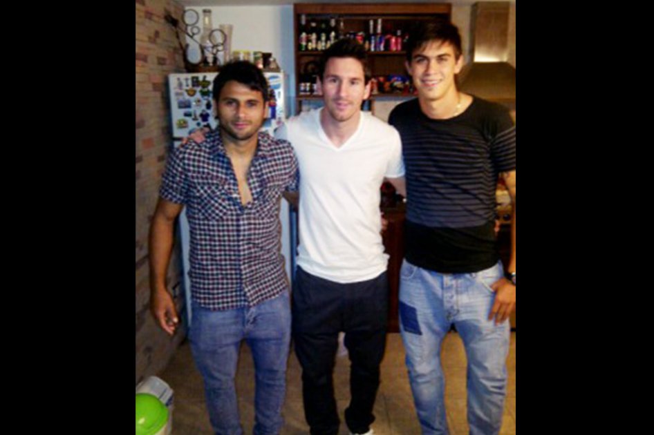 El Bahía de Brasil contrató a dos primos de Messi