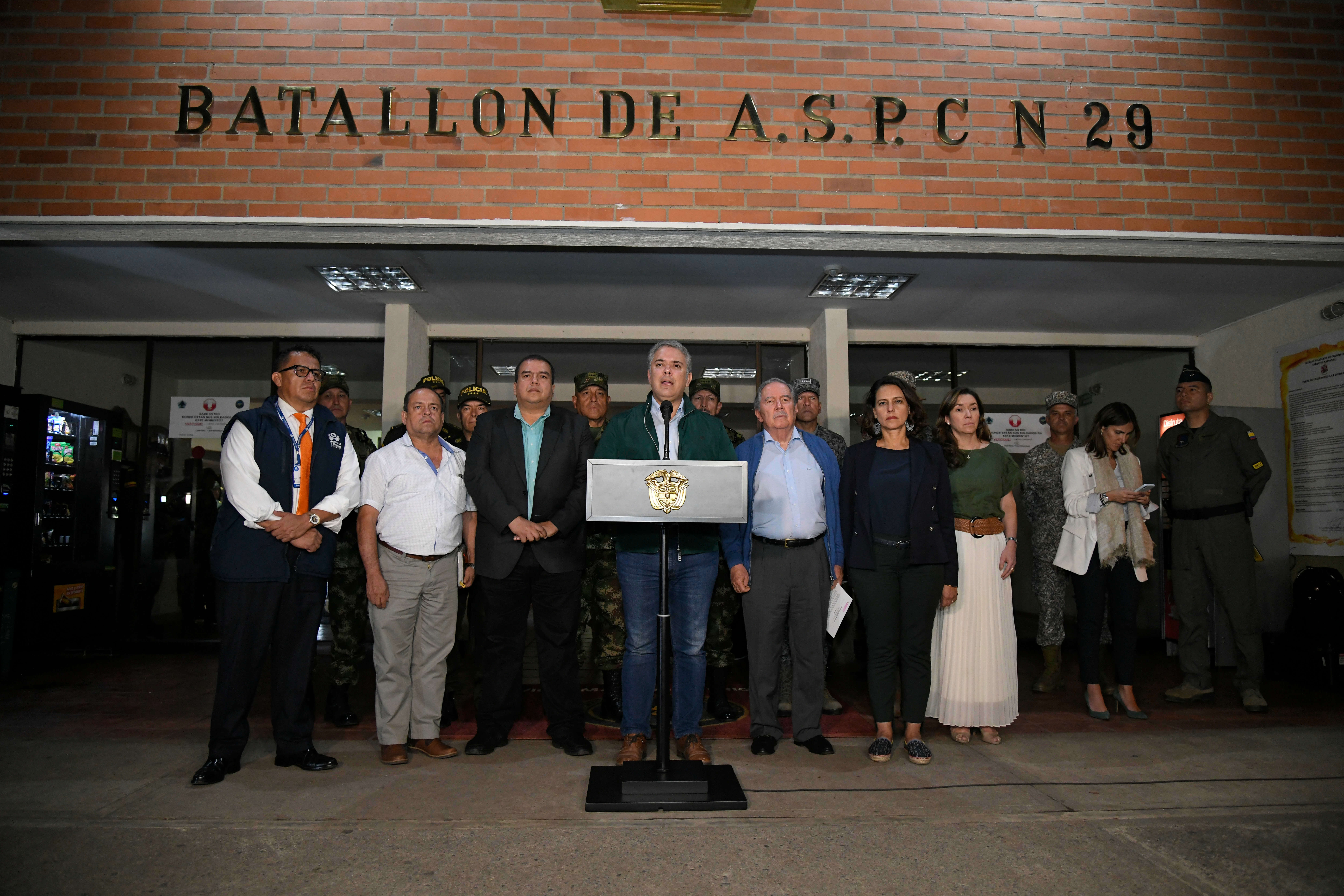 Duque declara objetivos de alto valor para la Fuerza Pública a alias "Mayimbú" y alias "Marlon"