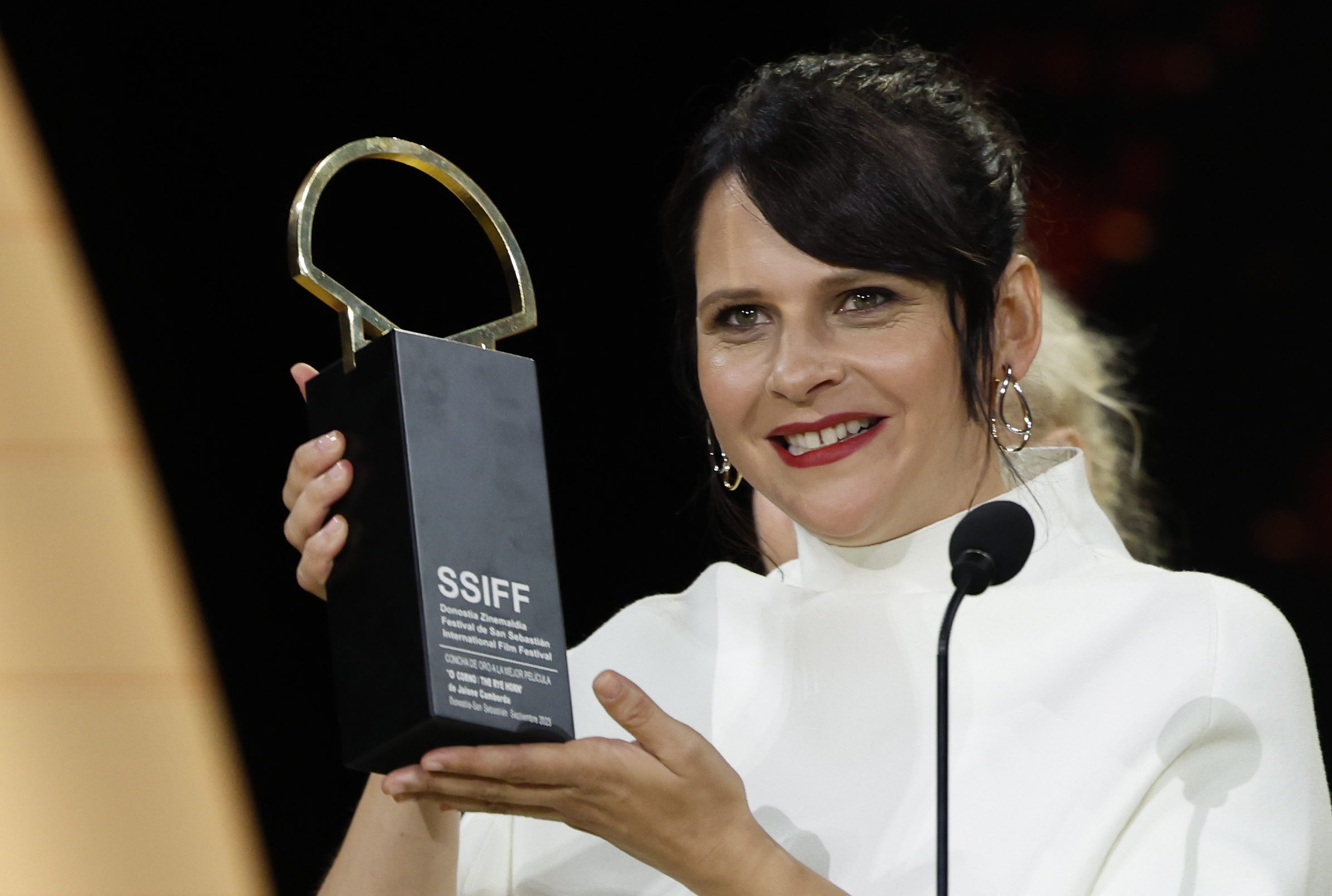 La película “O corno” gana la Concha de Oro en Festival de San Sebastián