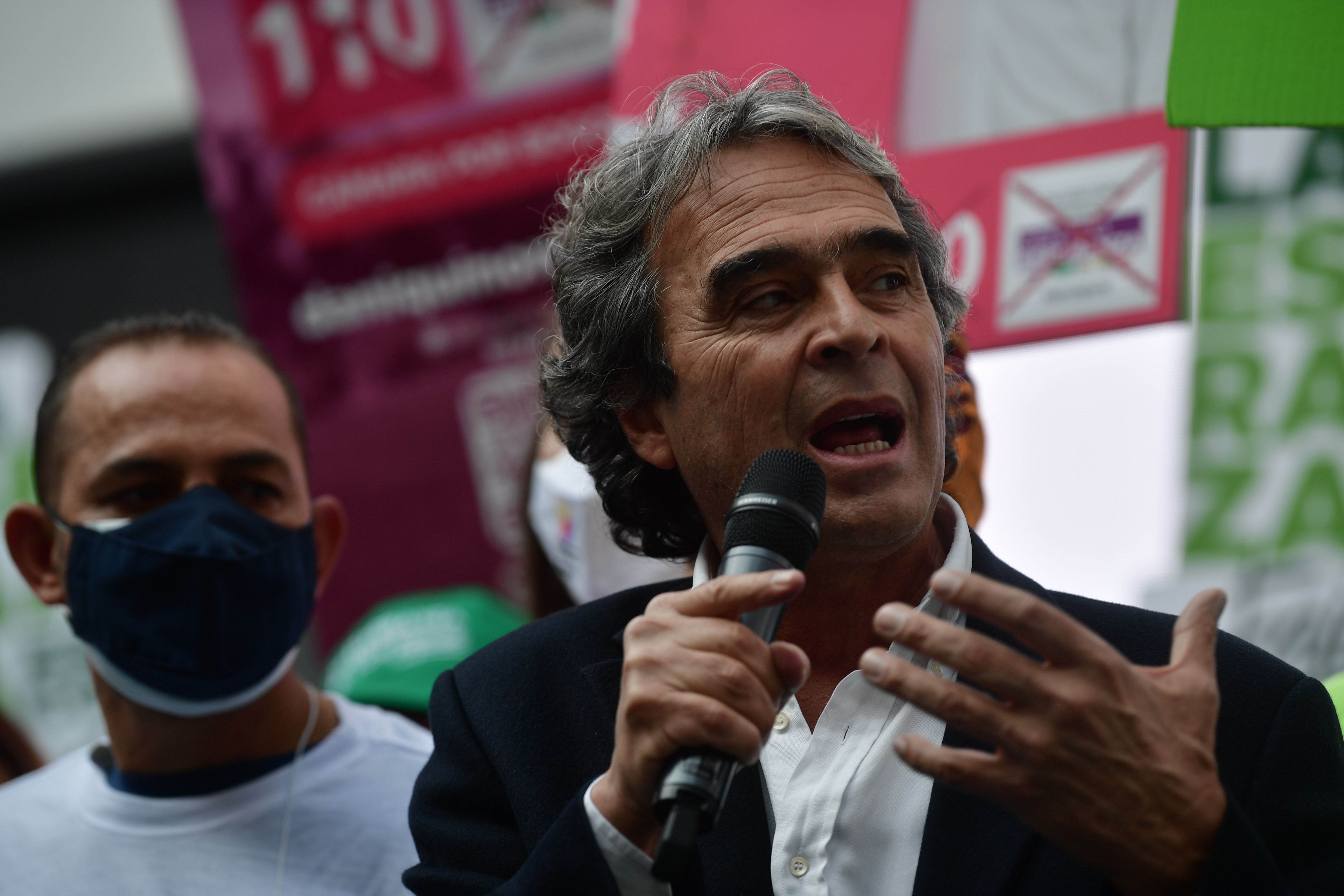 “No he pretendido asumirme líder de la Coalición Centro Esperanza”: Sergio Fajardo