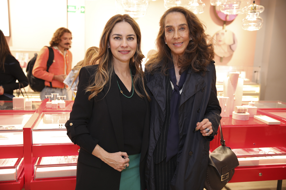 Lina Lopera y Pilar Castaño