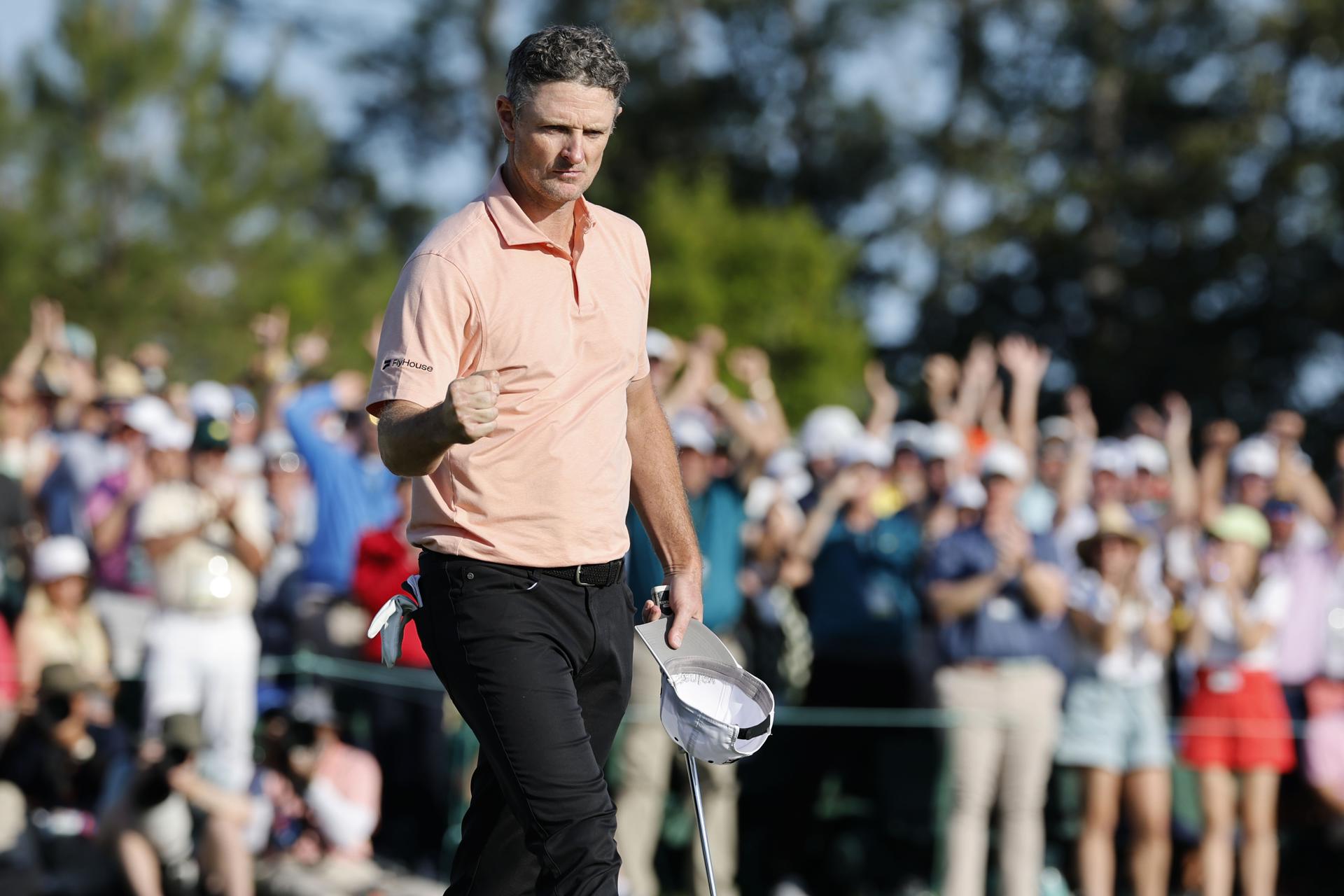 AUGUSTA (United States), 14/04/2025.- Justin Rose of England reacts after making a birdie putt on the 18th green during the final round of the 2025 Masters Tournament at the Augusta National Golf Club in Augusta, Georgia, USA, 13 April 2025. EFE/EPA/ERIK S. LESSER