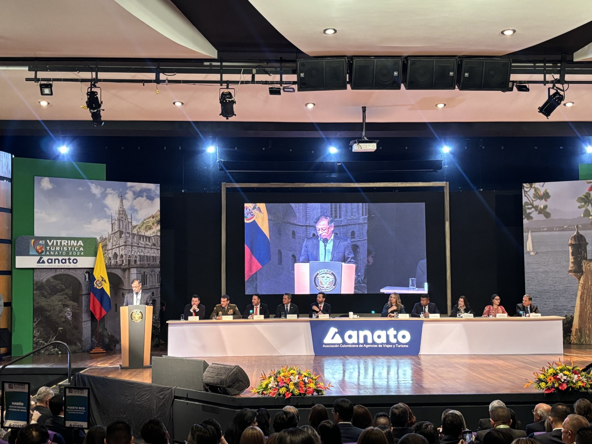 El presidente de Colombia, Gustavo Petro, durante la inauguración de la Vitrina Turística de Anato.