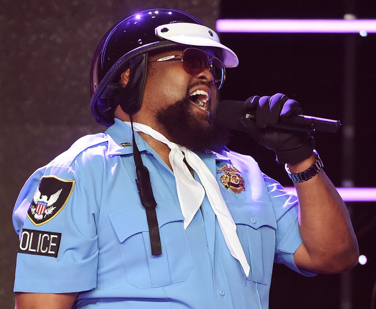 Murió Víctor Willis, el policía de Village People y autor de “YMCA”