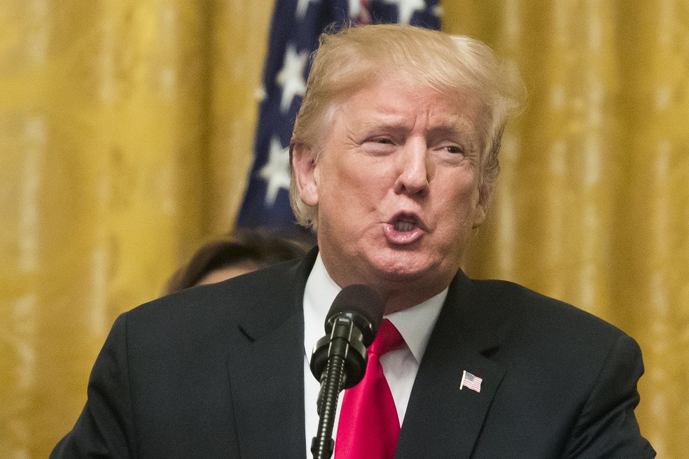 Trump anuncia incremento de aranceles a productos chinos