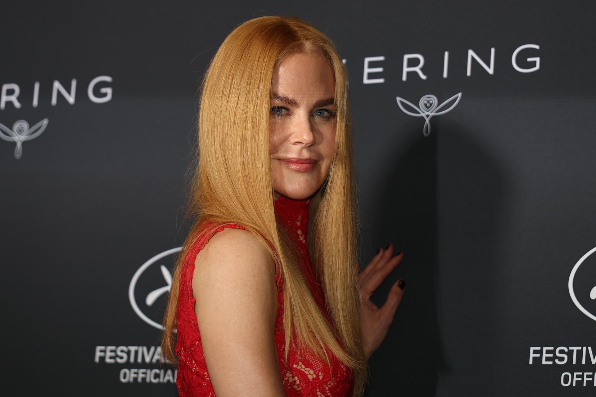 Tras partida de su mamá, Nicole Kidman se prepara para ser doula de muerte ¿Qué significa?