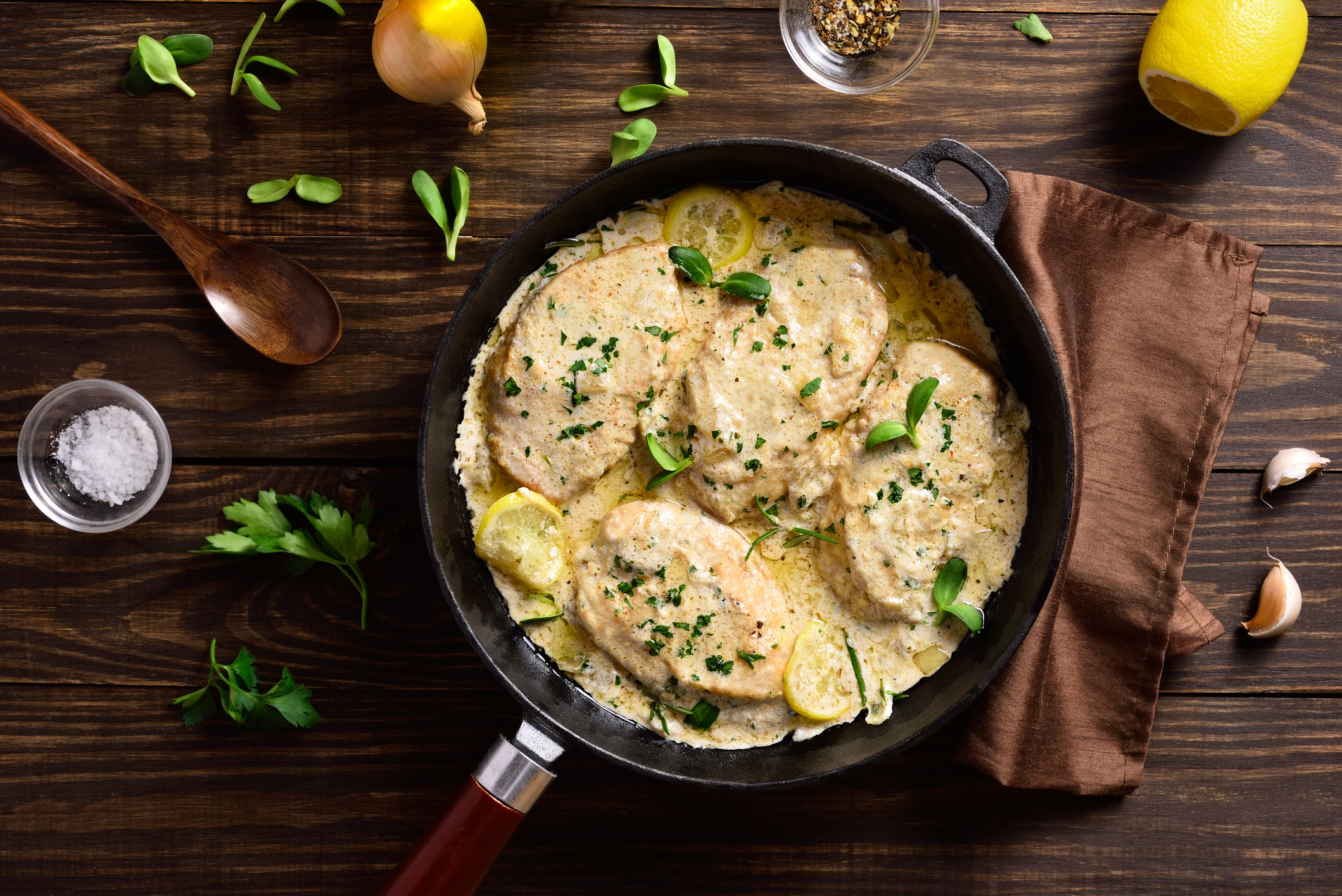 Ingredientes y receta para preparar pollo cremoso casero