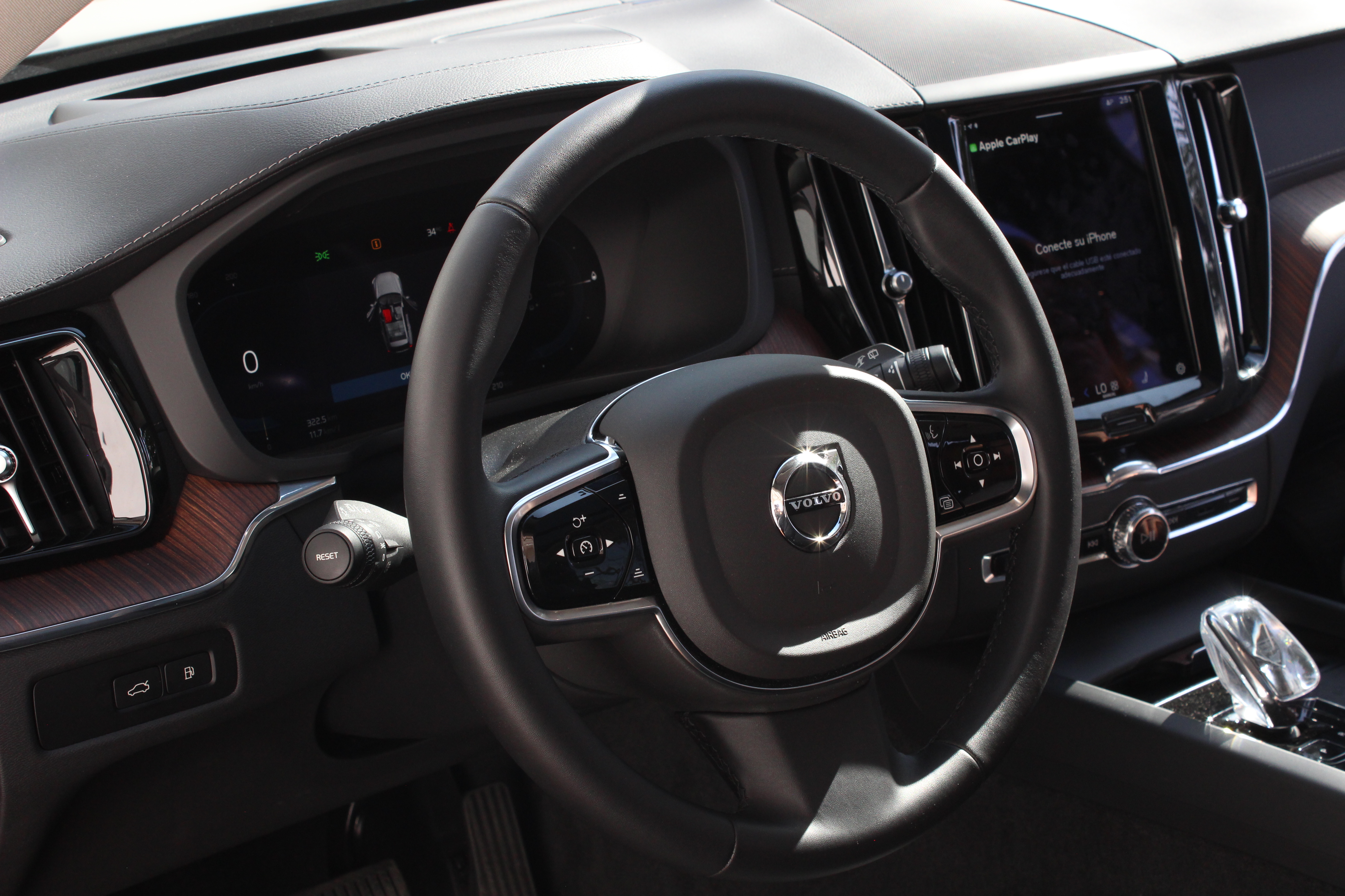 Volvo XC60 T8 Ultimate.
