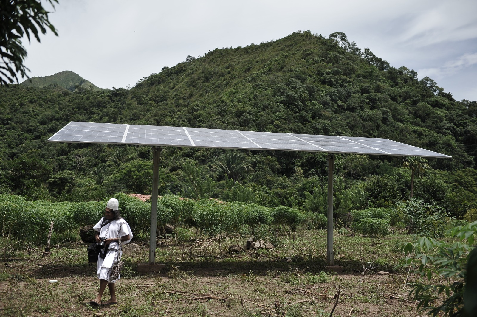 Entre las actividades que contempla el Minambiente está la instalación de soluciones fotovoltaicas. /Óscar Perez.