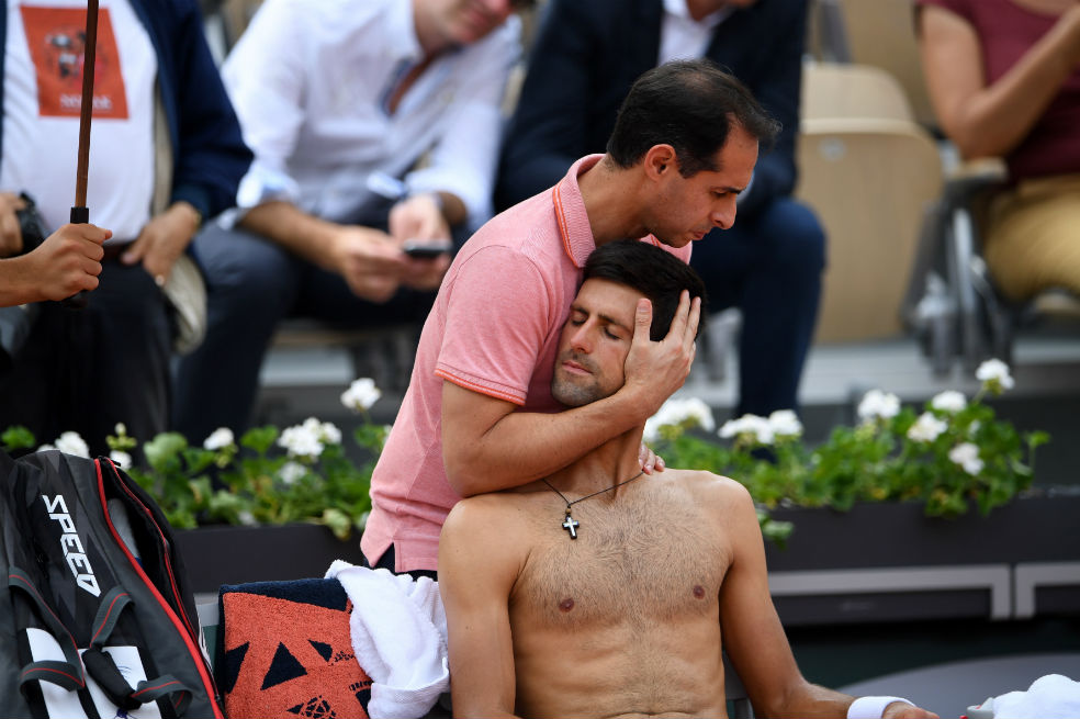 Djokovic contra el verdugo de Federer para unirse a la fiesta de Nadal y Del Potro
