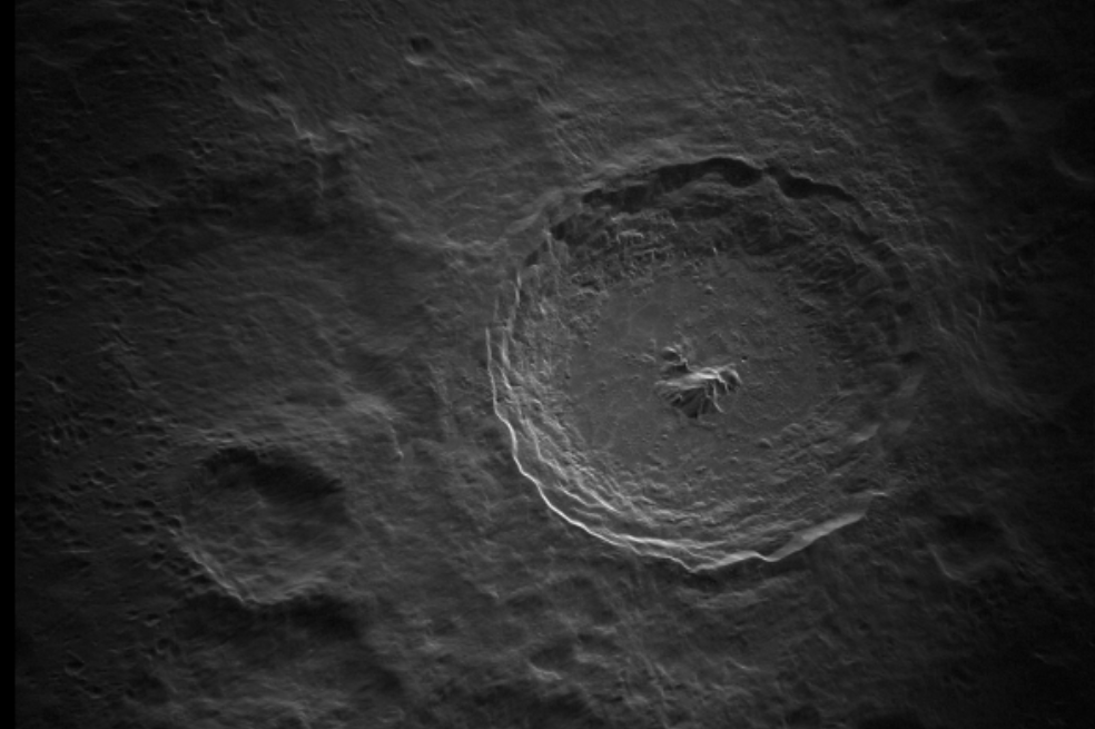 El polvo lunar podría ayudar a enfriar la temperatura de la Tierra