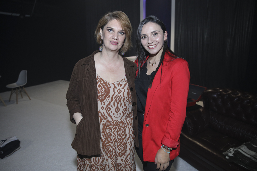 Cata Guzman y Carla Arona