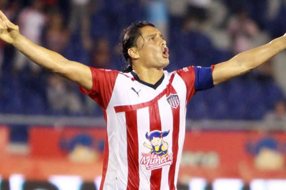 Junior se lleva el clásico costeño en medio de la polémica