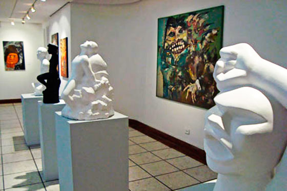 Tercera versión de la feria Arte posible en Cali