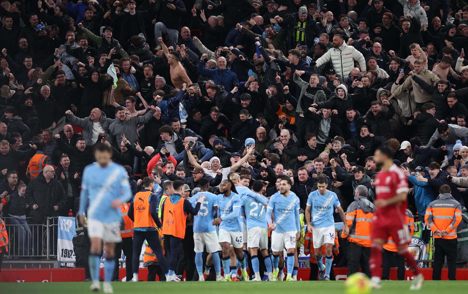 Mire el infernal gol de Haaland al 90+3′ para mantener a City en la pelea: video