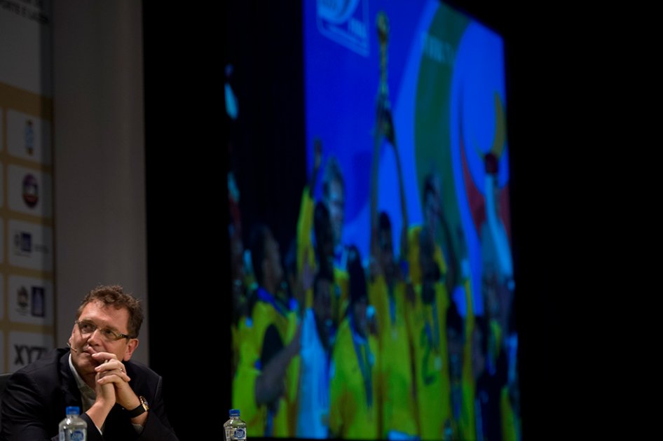 Fifa alerta a Brasil que aún hay mucho por hacer para el Mundial 2014