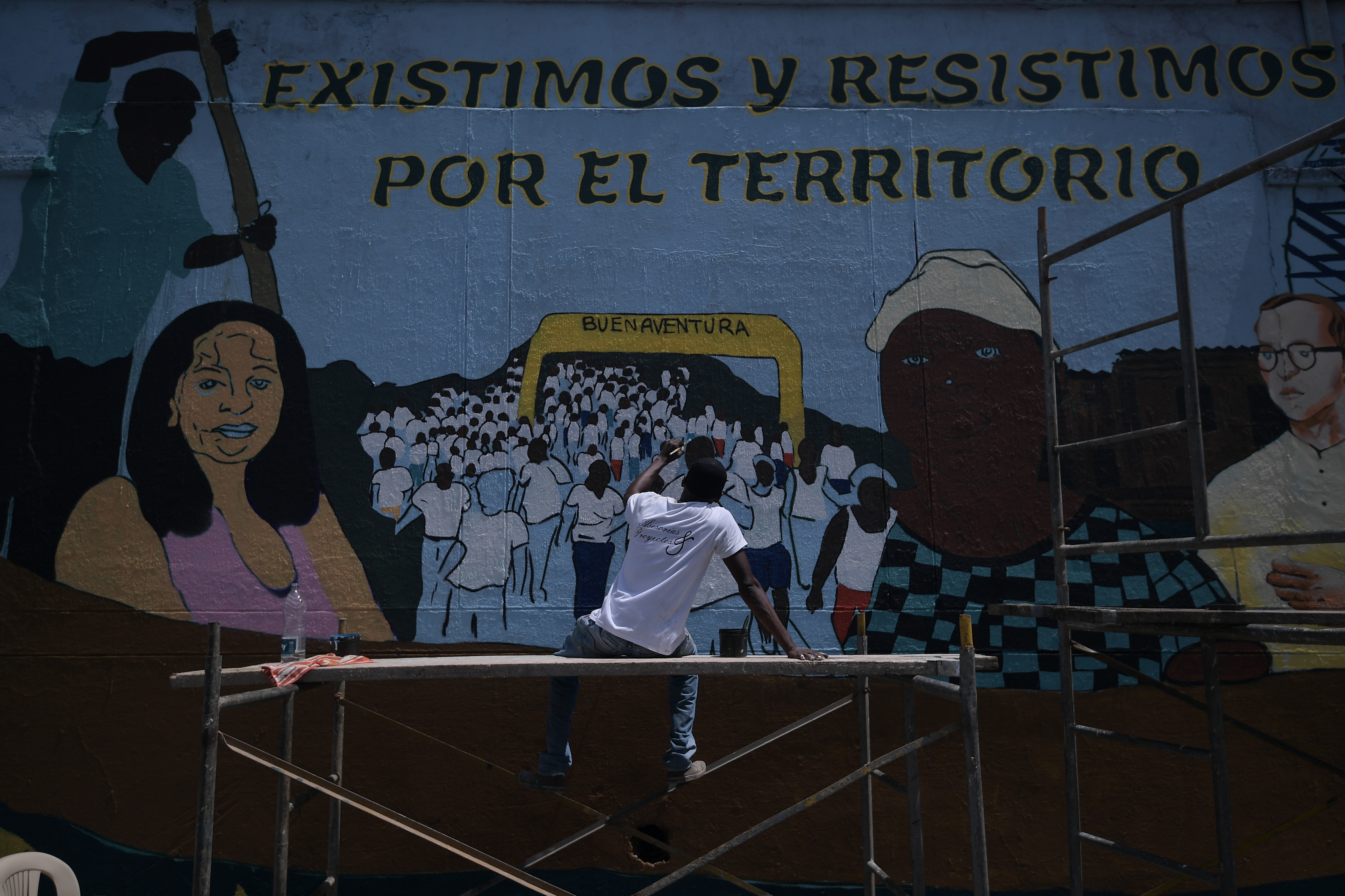 Lo que enseñan los líderes comunitarios a periodistas y comunicadores