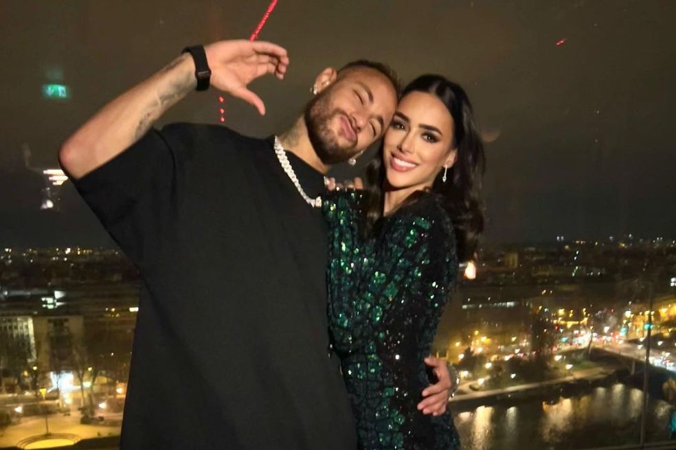 En redes sociales, Neymar y su novia Bruna anunciaron que tendrían su primer hijo, segundo para el futbolista. ¿Quién es ella?