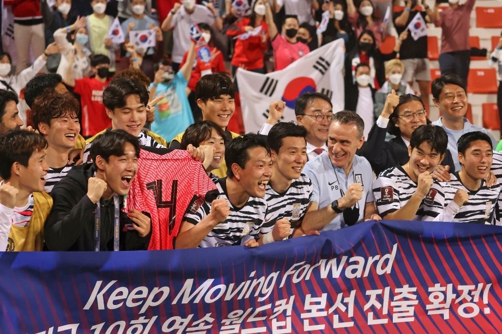 Irán y Corea del Sur, las clasificadas asiáticas a Catar en la fecha eliminatoria