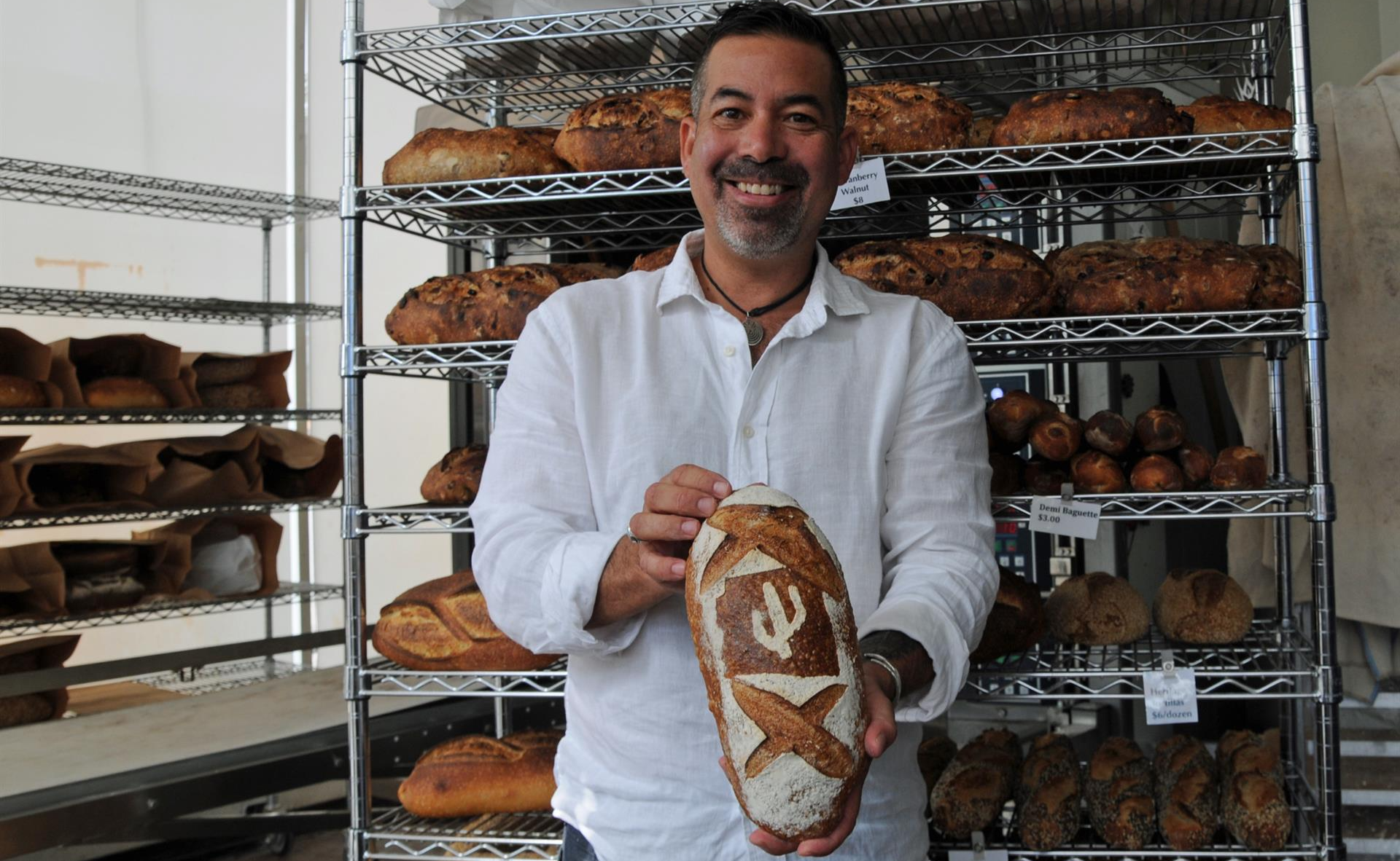 Don Guerra, el mejor panadero artesanal de EE.UU, tiene el pan en su corazón