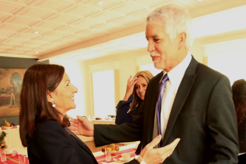 La alcaldesa de París al término de la reunión con el alcalde Enrique Peñalosa. /Alcaldía 