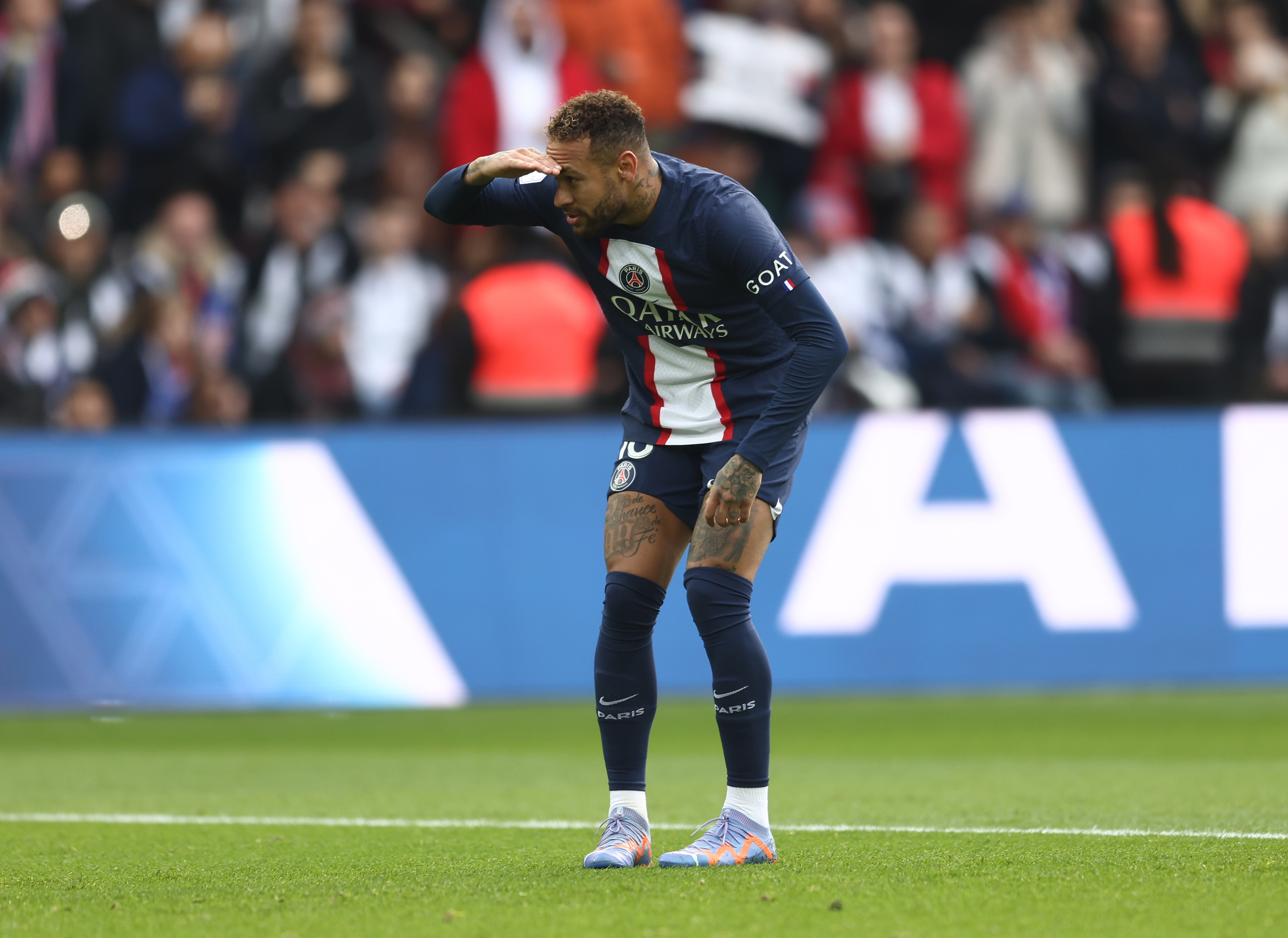 Lesión de Neymar resultó más grave de lo que había considerado PSG