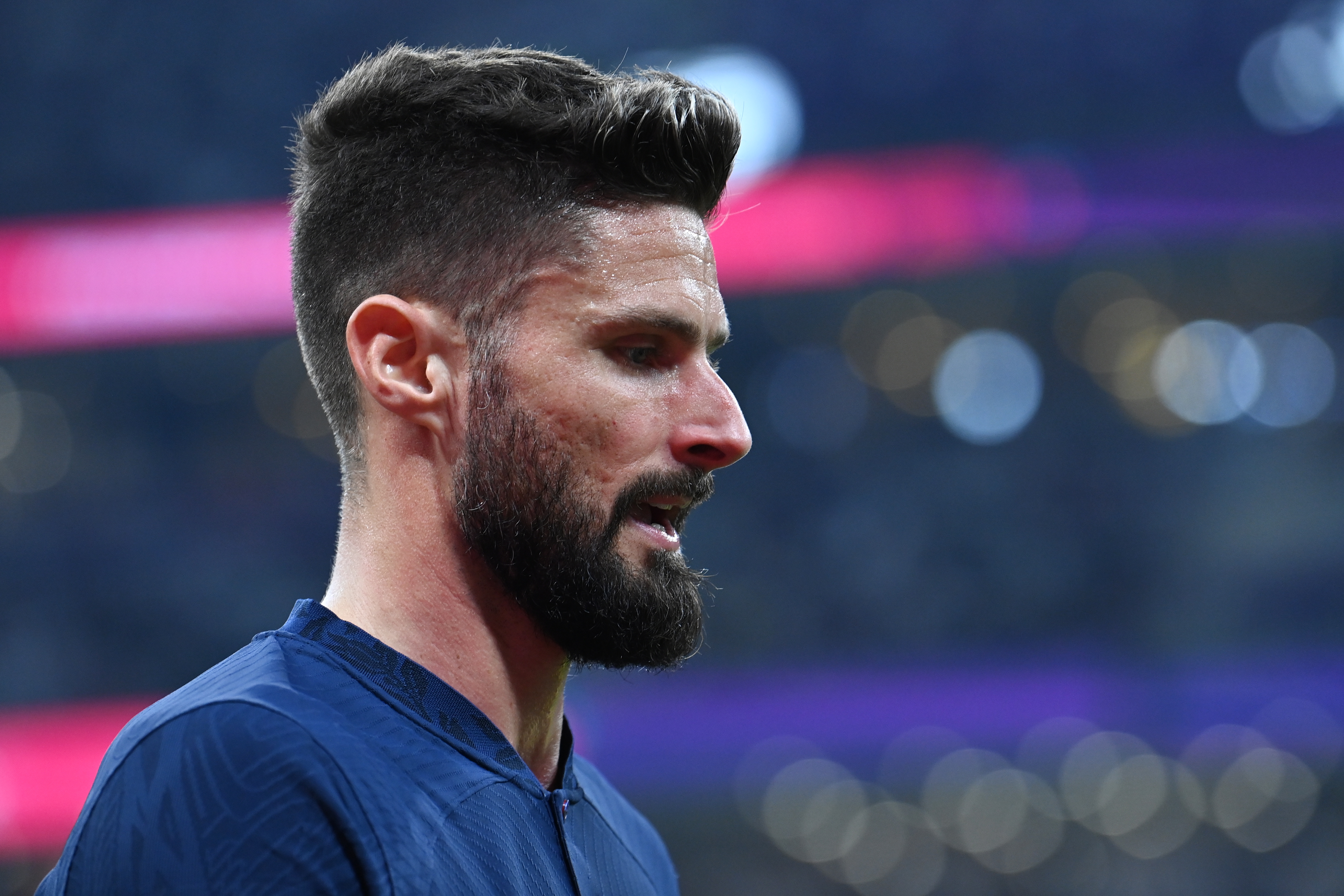 Al Khor (Qatar), 14/12/2022.- Olivier Giroud of France reacts during the FIFA World Cup 2022 semi final between France and Morocco at Al Bayt Stadium in Al Khor, Qatar, 14 December 2022. (Mundial de Fútbol, Francia, Marruecos, Catar) EFE/EPA/Georgi Licovski