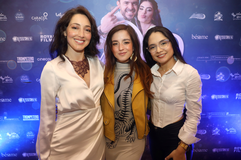 Judith Segura, Sharon Guzmán y Helen Villegas