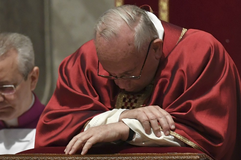 El papa ordena eliminar el secreto pontificio para los casos de pederastia