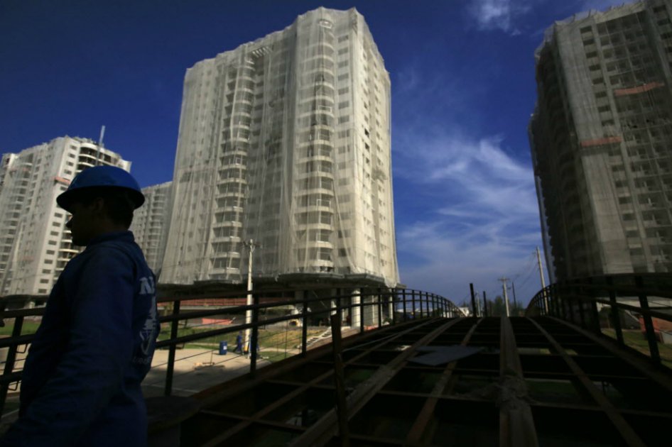Sector de viviendas puede derrumbarse en Brasil, constructoras buscan reestructurar deuda