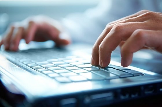 Entró a operar cable de fibra óptica de Claro que aumentará capacidad de conexión digital