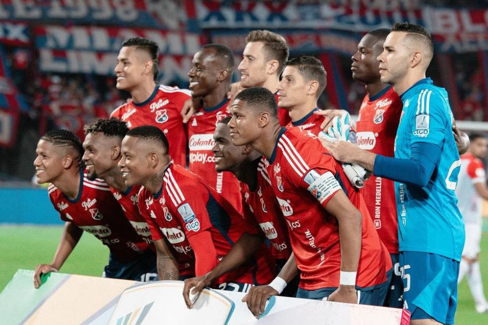 Jugador del Medellín fue desconvocado tras acoso y amenazas de hinchas