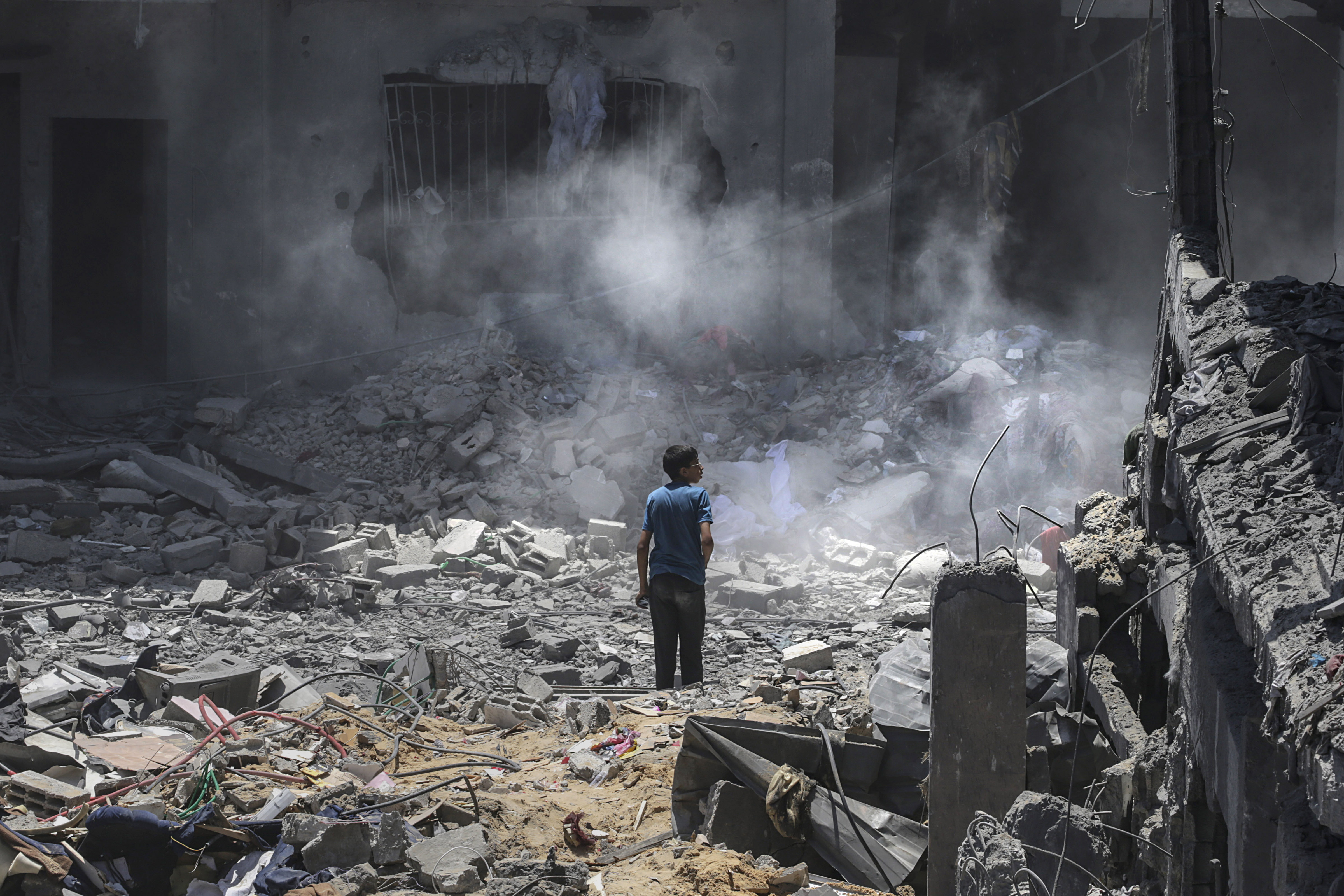 En promedio diez niños pierden “una o dos piernas” cada día en Gaza, según la ONU