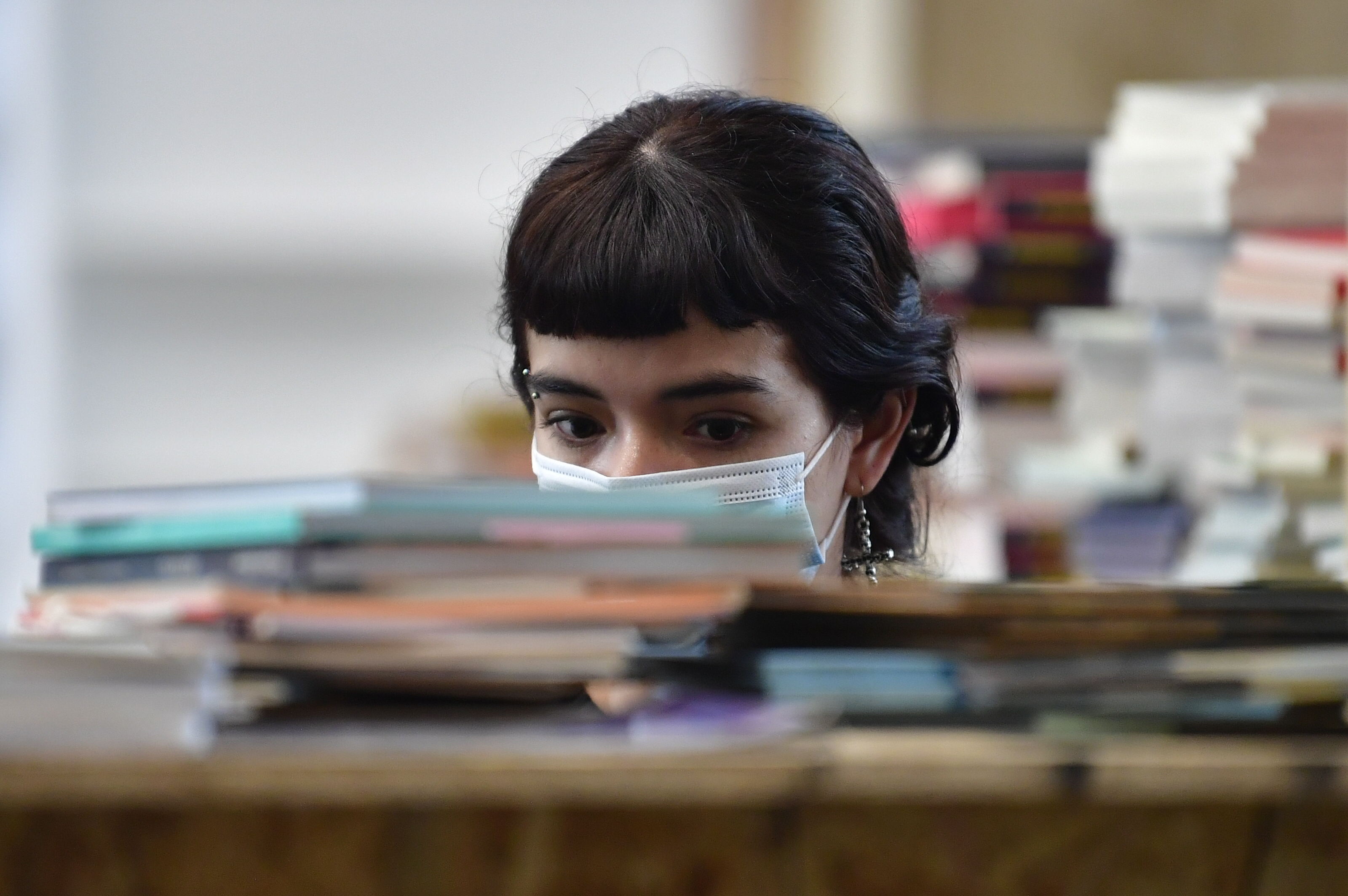Cinco libros sobre maternidades feministas para regalar en el Día de la Madre