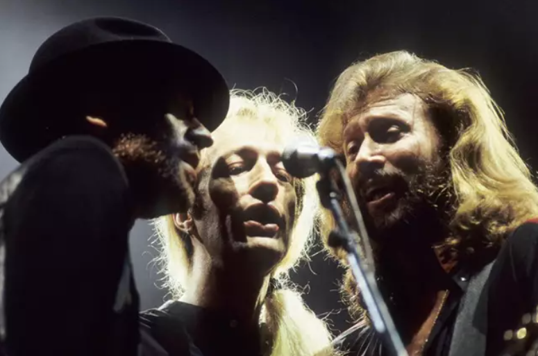 Ridley Scott, en negociaciones para llevar al cine la vida de los Bee Gees