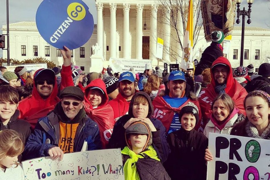 Opositores al aborto protagonizan marcha «histórica» en EE. UU.